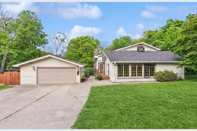 12811 S 82nd Court, Palos Park, IL 60464 - Photo 1