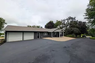 14202 Fritz Rd, Durand, IL 61024 - Photo 1