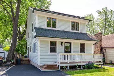 26371 N Elmwood Avenue, Mundelein, IL 60060 - Photo 1