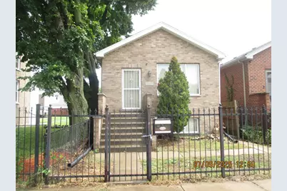 2257 S Avers Avenue, Chicago, IL 60623 - Photo 1