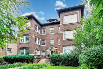 426 Washington Boulevard #3W, Oak Park, IL 60302 - Photo 1