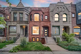 4752 S Champlain Ave, Chicago, IL 60615 - Photo 1