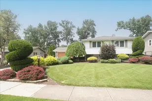 20W608 22nd St, Lombard, IL 60148 - Photo 1