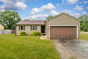 70 Augusta Ct, Glendale Heights, IL 60139 - Photo 1