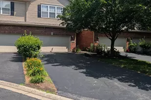 440 N River Rd, Naperville, IL 60540 - Photo 1