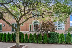 1030 W Wrightwood Ave, Chicago, IL 60614 - Photo 1