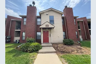 1975 N Hicks Road #106, Palatine, IL 60074 - Photo 1