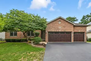 414 Sudbury Cir, Oswego, IL 60543 - Photo 1