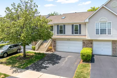 2736 S Embers Lane #2736, Arlington Heights, IL 60005 - Photo 1