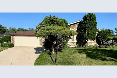 18921 Oakwood Court, Country Club Hills, IL 60478 - Photo 1