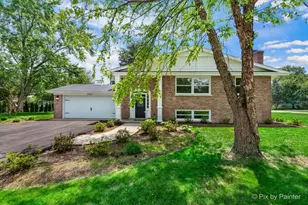 27W075 Fleming Dr, Winfield, IL 60190 - Photo 1