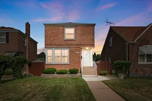 11309 S Ewing Ave, Chicago, IL 60617 - Photo 1
