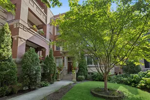 4721 S Greenwood Ave, Chicago, IL 60615 - Photo 1