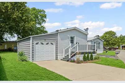 517 Carriage Lane, Gibson City, IL 60936 - Photo 1