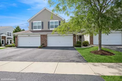 3069 Courtland Street, Woodstock, IL 60098 - Photo 1