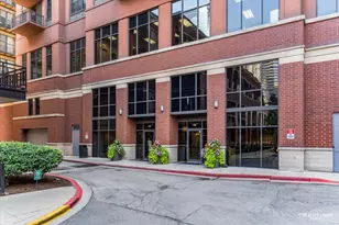 330 N Jefferson St, Chicago, IL 60661 - Photo 1