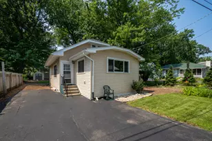 40276 N Shady Ln, Antioch, IL 60002 - Photo 1