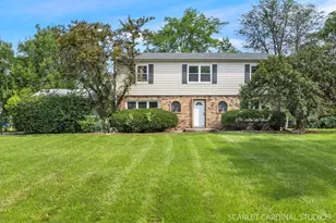 22W046 McCormick Ave, Glen Ellyn, IL 60137 - Photo 1