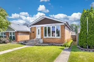 2905 W 102nd Pl, Chicago, IL 60655 - Photo 1