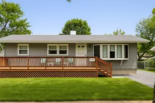 64 Indianwood Dr, Thornton, IL 60476 - Photo 1