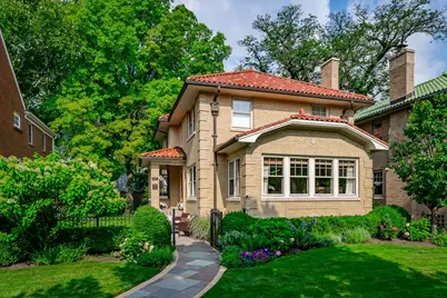 1025 Linden Avenue, Oak Park, IL 60302 - Photo 1