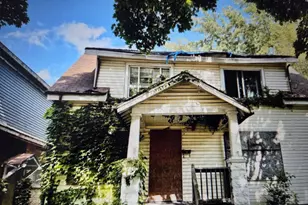 11821 S Harvard Ave, Chicago, IL 60628 - Photo 1