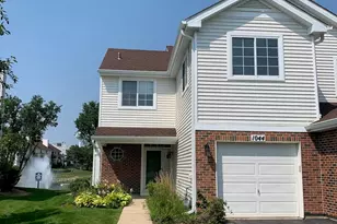 1044 Ripple Ridge Dr, Darien, IL 60561 - Photo 1