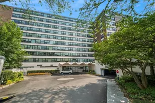 1616 Sheridan Rd, Wilmette, IL 60091 - Photo 1