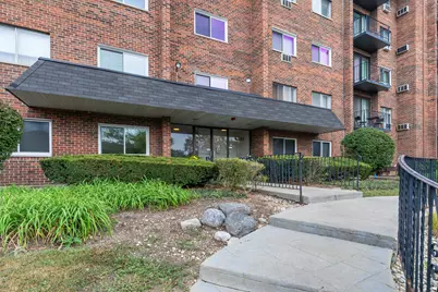 4711 Saint Joseph Creek Road #4H, Lisle, IL 60532 - Photo 1