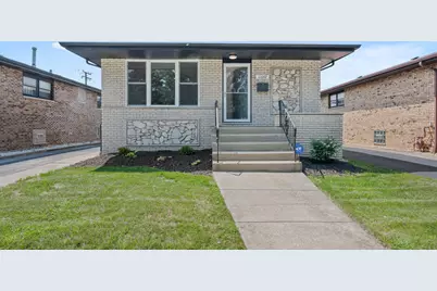 11642 S Avenue L, Chicago, IL 60617 - Photo 1