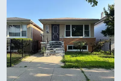 5013 W Bloomingdale Avenue, Chicago, IL 60639 - Photo 1