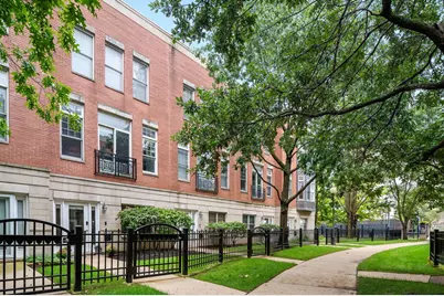 813 W University Lane, Chicago, IL 60608 - Photo 1