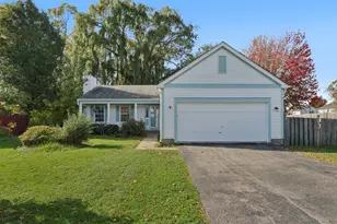 293 Deer Run Dr, Hainesville, IL 60030 - Photo 1