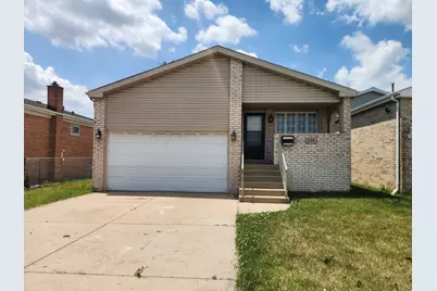 428 Saginaw Avenue, Calumet City, IL 60409 - Photo 1