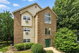 430 Cunat Blvd, Richmond, IL 60071 - Photo 1