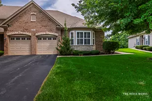 1861 Turtle Creek Dr, Aurora, IL 60503 - Photo 1