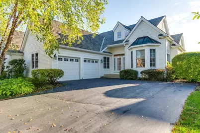 155 S Danbury Court, Lake Forest, IL 60045 - Photo 1