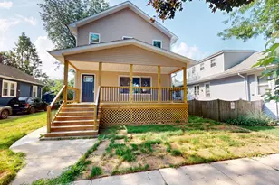 1421 Henry Ave, Des Plaines, IL 60016 - Photo 1