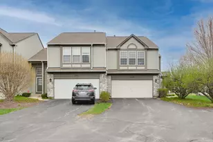 3241 Pennsbury Ct, Aurora, IL 60502 - Photo 1