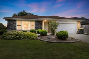 1409 S William St, Westmont, IL 60559 - Photo 1