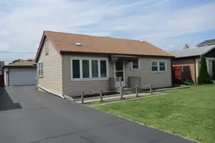 7736 Oak Park Ave, Burbank, IL 60459 - Photo 1