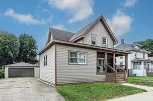 417 Lovell St, Elgin, IL 60120 - Photo 1