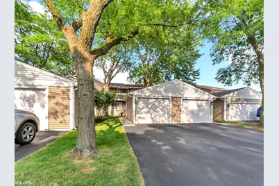 1029 Chatham Court, Vernon Hills, IL 60061 - Photo 1