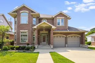 1628 S Cumberland Ave, Park Ridge, IL 60068 - Photo 1