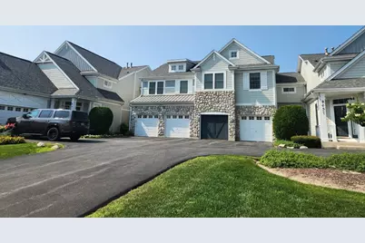 8667 W Saddlebred Court #10-3, Frankfort, IL 60423 - Photo 1