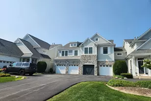 8667 W Saddlebred Ct, Frankfort, IL 60423 - Photo 1