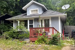 24684 W Lake Shore Dr, Round Lake Beach, IL 60073 - Photo 1