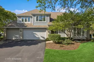 1 Pebble Beach Ct, Lake in the Hills, IL 60156 - Photo 1