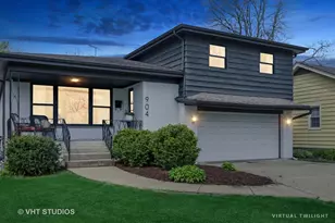 904 Florence Dr, Park Ridge, IL 60068 - Photo 1