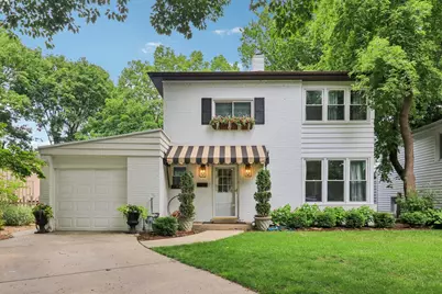 9513 Lincolnwood Drive, Evanston, IL 60203 - Photo 1